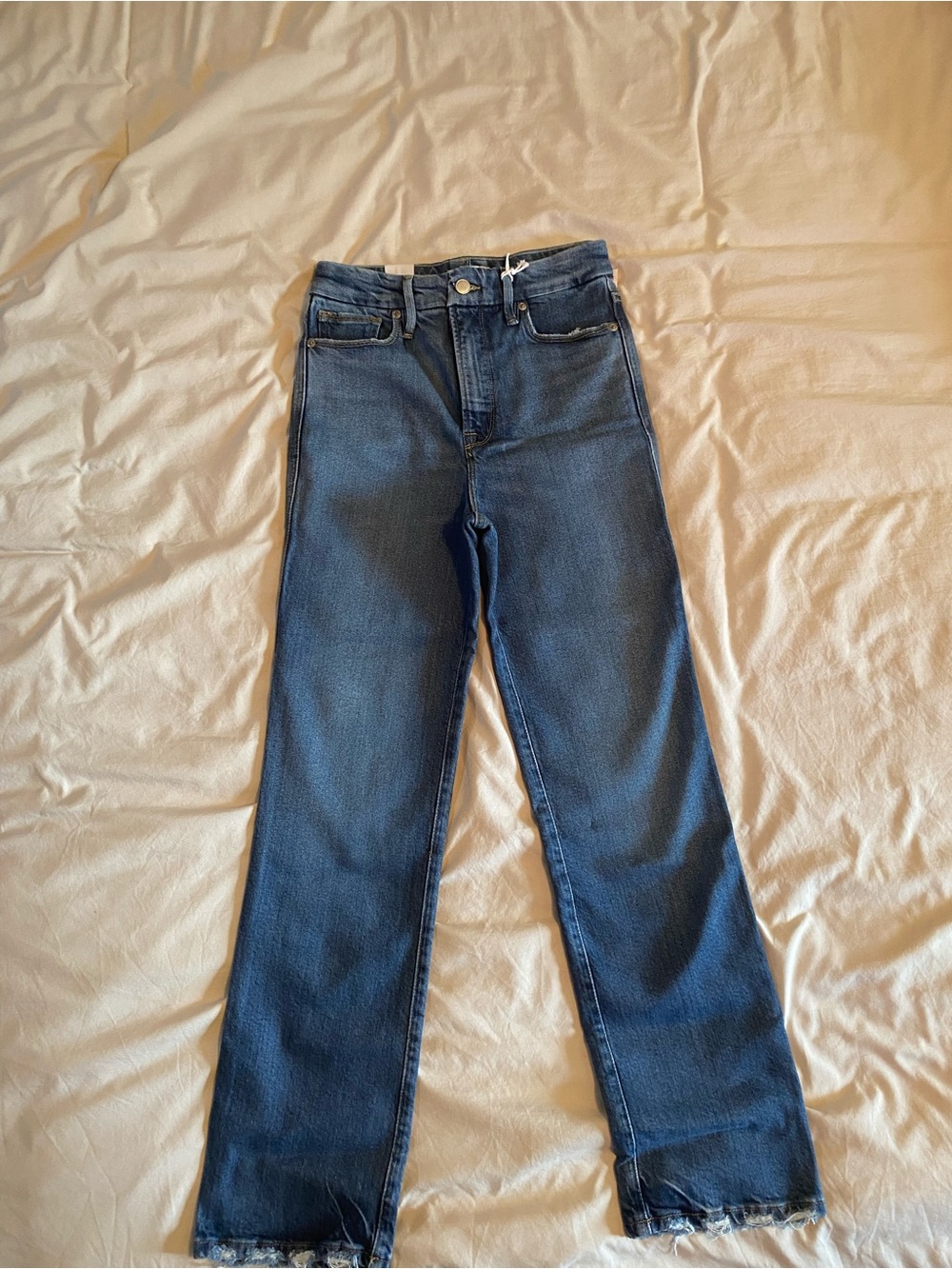 Good American Straight Leg Jeans in Dark Blue Wash